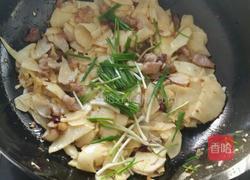 鲜冬笋炒五花肉的做法图解7