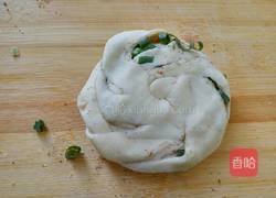 椒盐葱油饼的做法图解10