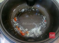 小炒青椒藕片的做法图解2