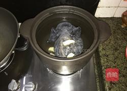 虫草花煲乌鸡的做法图解4