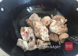 大骨头炖松茸的做法图解6