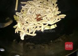洋葱爆鸡肠的做法图解4