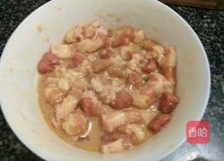 蒜香黄丝炒肉的做法图解3