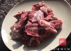 【山药排骨汤】的做法图解1
