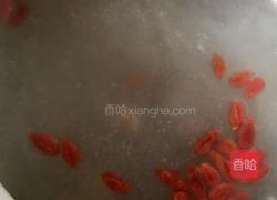 【山药排骨汤】的做法图解8