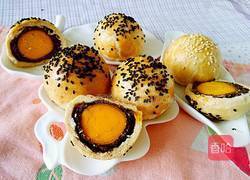 蛋黄酥的做法图解1