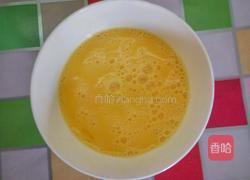 韭菜鸡蛋馅的做法图解3