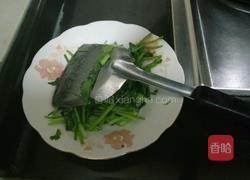 香菜炒白萝卜丝的做法图解6