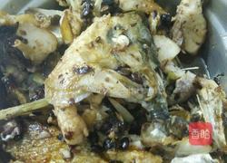 蒜头豆鼓焖白鲢鱼的做法图解4