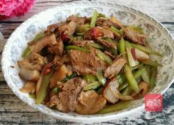 芹菜炒肉的做法图解6