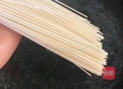 家庭版干脆面的做法图解1