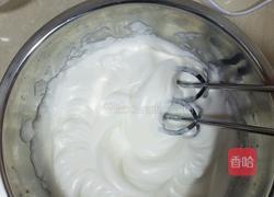 葡萄干奶油蛋糕卷的做法图解6