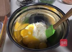 香葱海苔肉松蛋糕卷的做法图解6