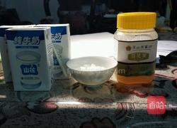 桃胶雪莲子牛奶羹的做法图解5