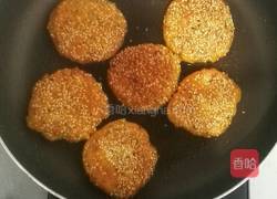 南瓜芝麻饼的做法图解12