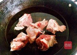 卤牛肉的做法图解1