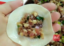 香菇瘦肉饺子的做法图解8