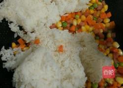 五彩炒饭的做法图解6