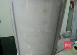 蜂蜜香蕉牛奶的做法图解6
