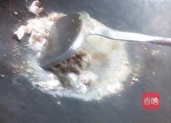 芹菜瘦肉炒米粉的做法图解3