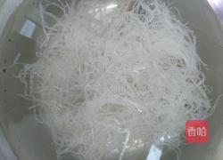 蒜蓉粉丝蒸香菇的做法图解3