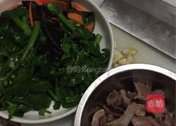 珍花炒芥兰苗的做法图解2