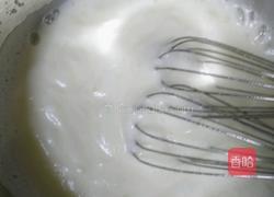 南瓜葱花肉松蛋糕卷的做法图解5