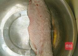 茄汁松酥鱼的做法图解3