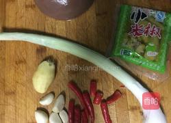 鸭血焖鸡胗的做法图解2
