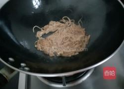 酱油炒金针菇的做法图解6