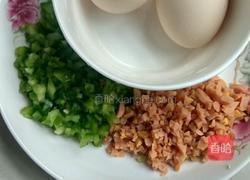 五彩炒饭的做法图解2