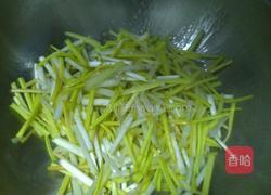蒜黄炒鸡蛋的做法图解3