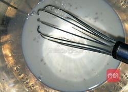 最简单的披萨饼皮的做法图解1