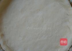 最简单的披萨饼皮的做法图解3
