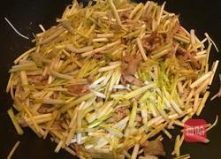 蒜黄炒肉丝的做法图解10