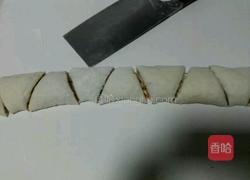 肉馅花卷的做法图解3