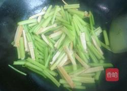 芹菜炒豆干的做法图解10