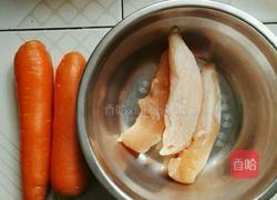 胡萝卜炒鸡胸肉的做法图解1