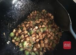 黄瓜鸡丁的做法图解8