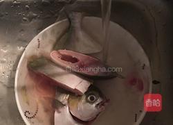 香煎鲳鱼块的做法图解3