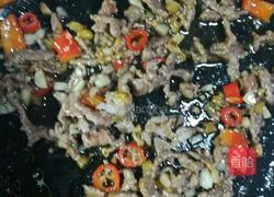 香菜炒牛肉丝的做法图解6