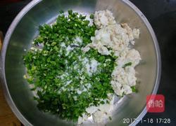 玉米韭菜饼的做法图解2