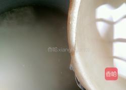 鸡蛋粥的做法图解1