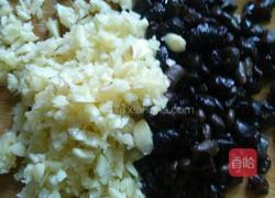 蒜头豆鼓焖鹅的做法图解5
