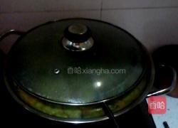 五花肉炖双豆（土豆豆角）的做法图解9