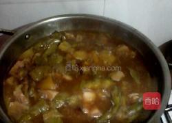 五花肉炖双豆（土豆豆角）的做法图解10