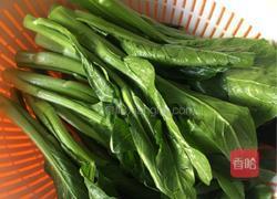 盐水菜心的做法图解1