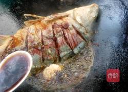 红烧鲤鱼的做法图解9