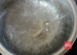 冰糖鸡蛋花的做法图解2