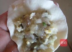 白菜虾仁饺子的做法图解13